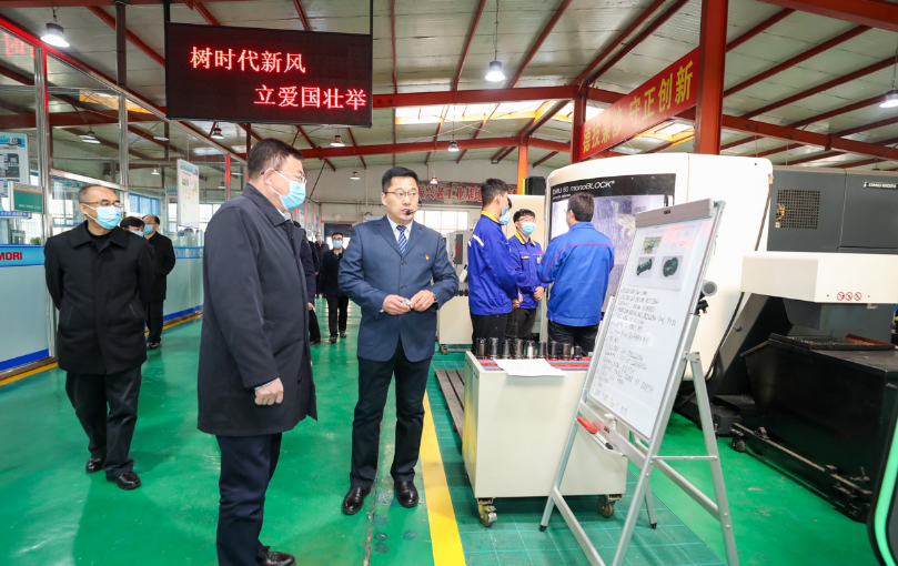 省委副书记陈海波到我院调研