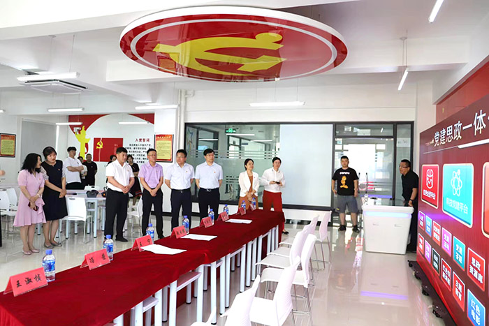 照片7.jpg 照片7.jpg