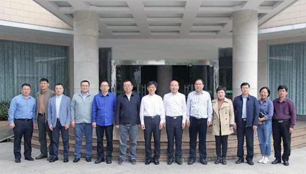 我院党委书记康忠宝一行赴广东农工商职业技术学院交流学习