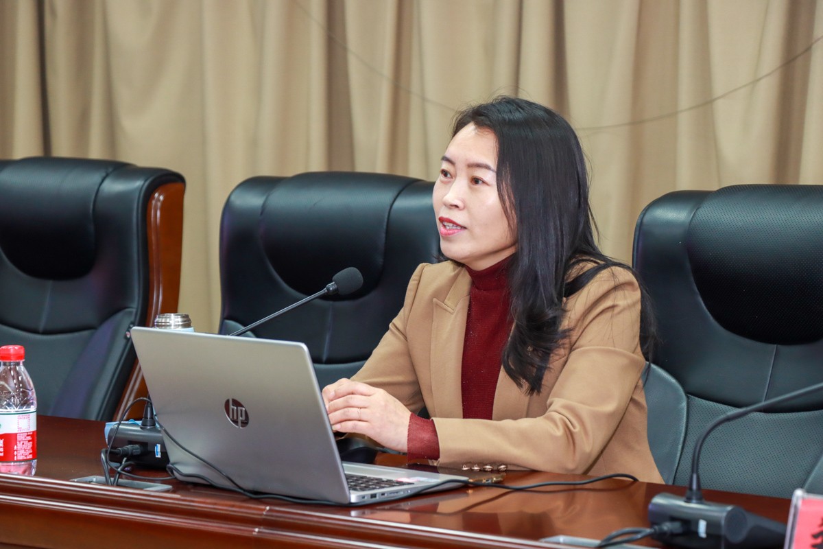 IMG_8645.jpg IMG_8645.jpg