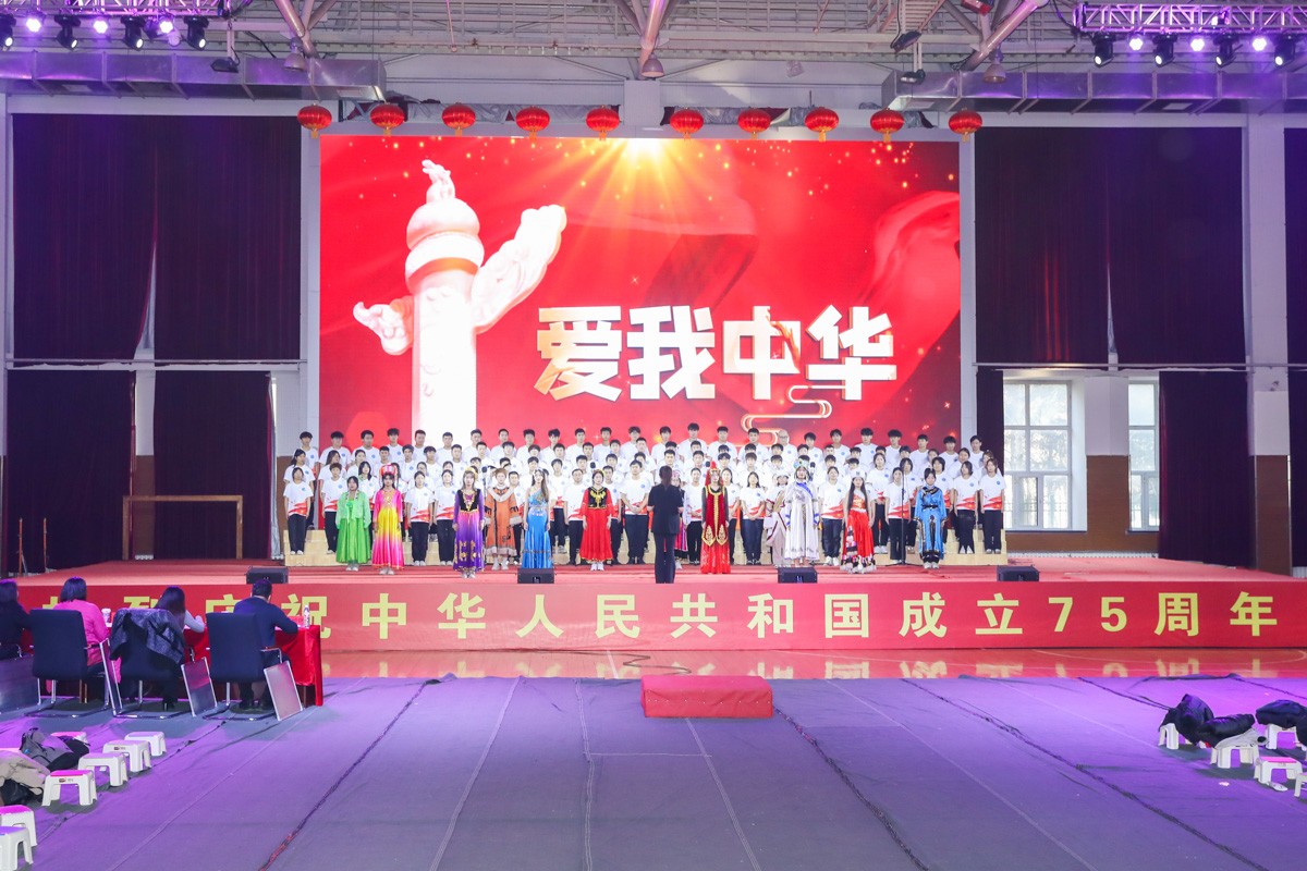 新闻图-8824.jpg 新闻图-8824.jpg