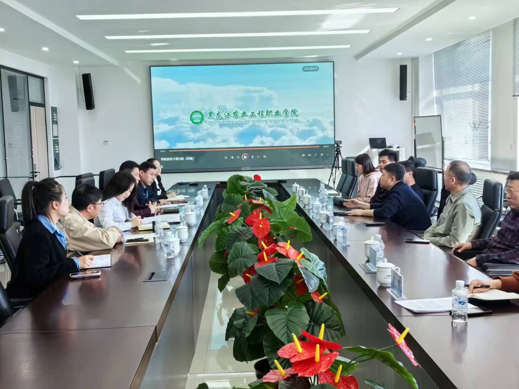 60cffc02b8e9cd697137f475d3b4469.jpg 60cffc02b8e9cd697137f475d3b4469.jpg