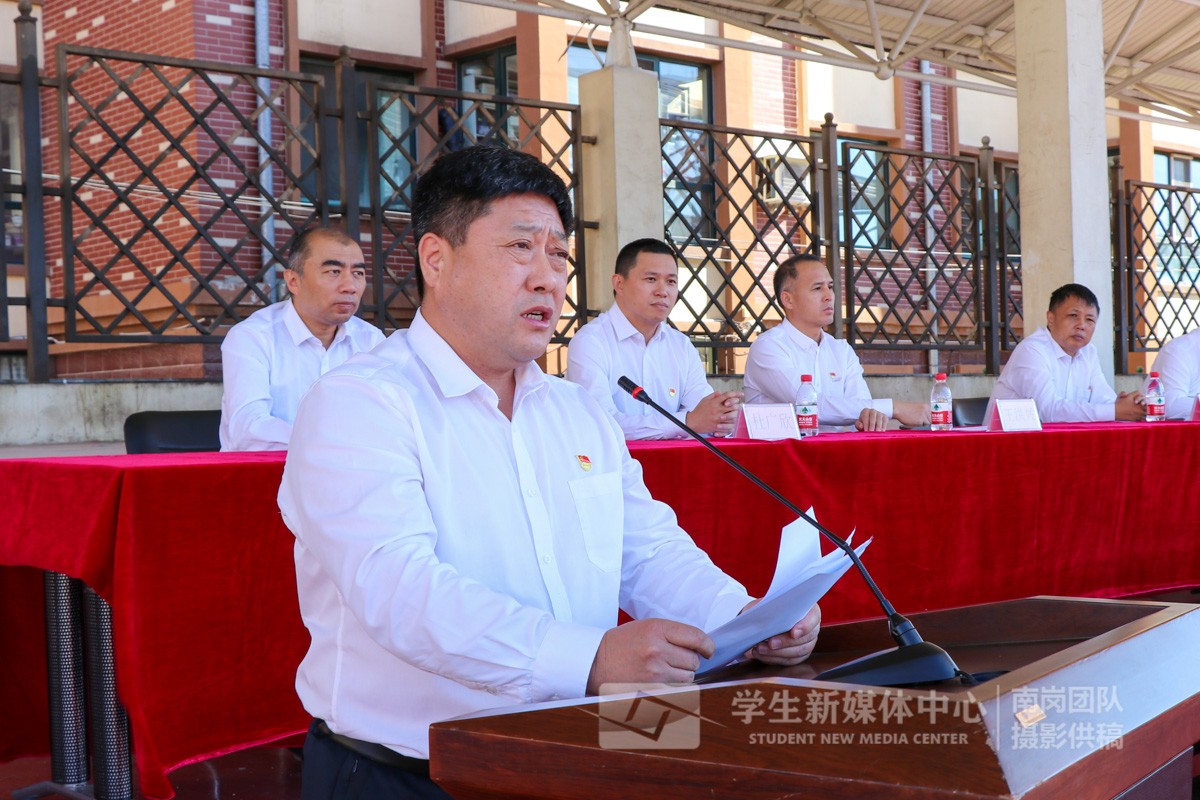 IMG_4556.jpg IMG_4556.jpg