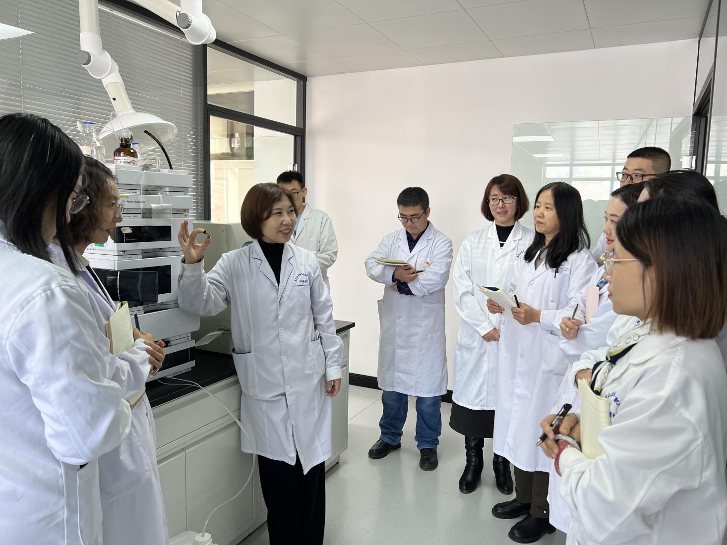 图片2.jpg 图片2.jpg