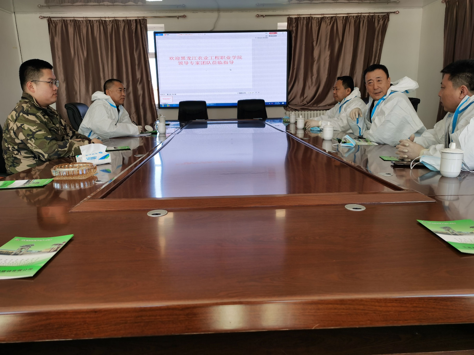 b1e33553a4ead032fc680db0980c4e6.jpg b1e33553a4ead032fc680db0980c4e6.jpg