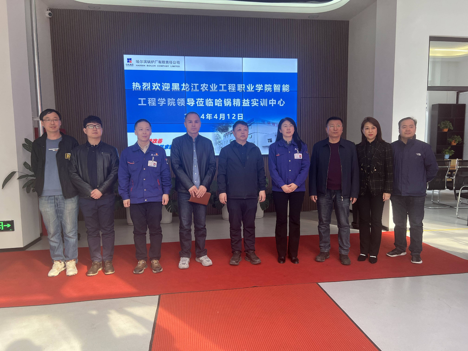 照片2.jpg 照片2.jpg