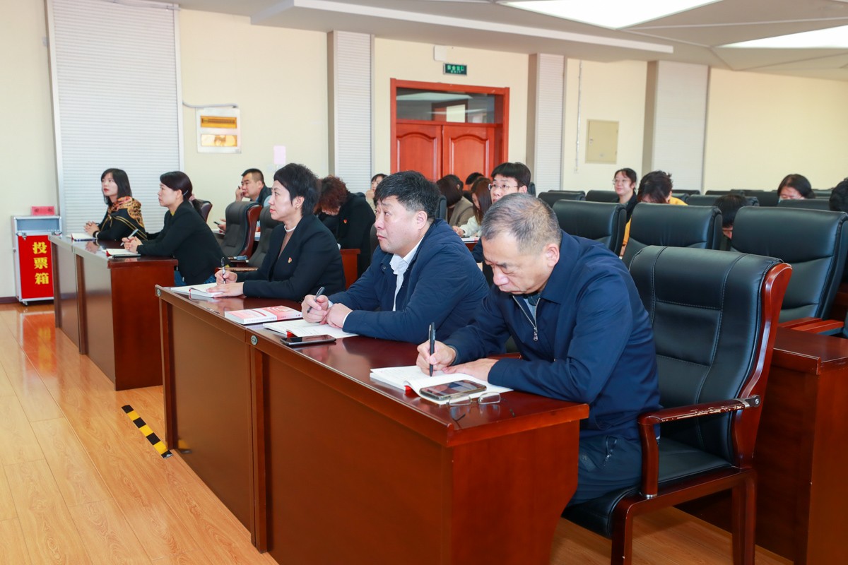 B11I0347.jpg B11I0347.jpg