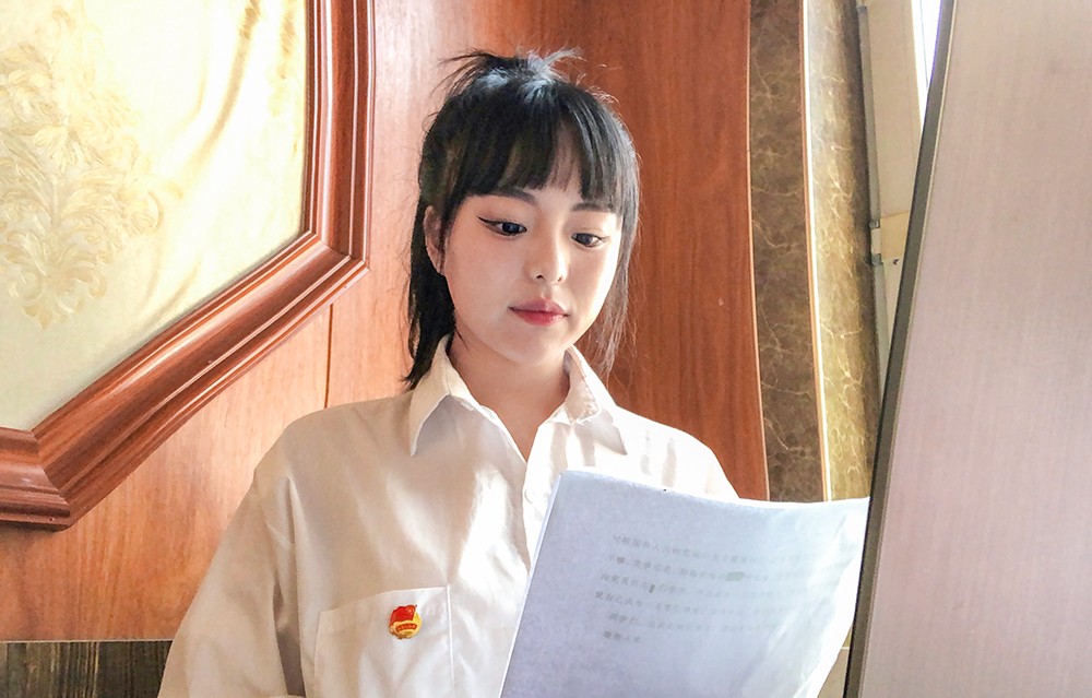 5新团员代表发言.jpg 5新团员代表发言.jpg