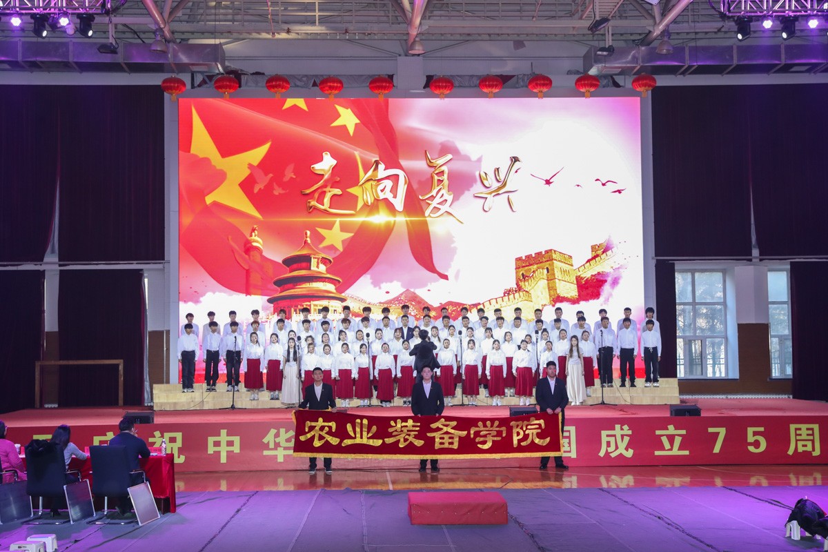 新闻图-8773.jpg 新闻图-8773.jpg