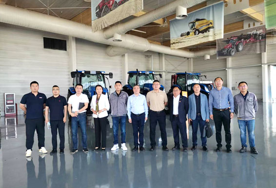 1.焦光纯院长带队赴凯斯纽荷兰机械有限公司调研_副本.jpg