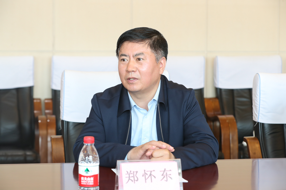 B11I8951.jpg B11I8951.jpg