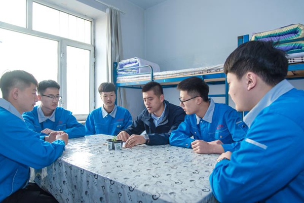 æé¢è¾
导åå¨ä¸ºæ£è·ç¬¬åäºå±é»é¾æ±ç髿 ¡è¾
导åå¹´åº¦äººç©æåå¥