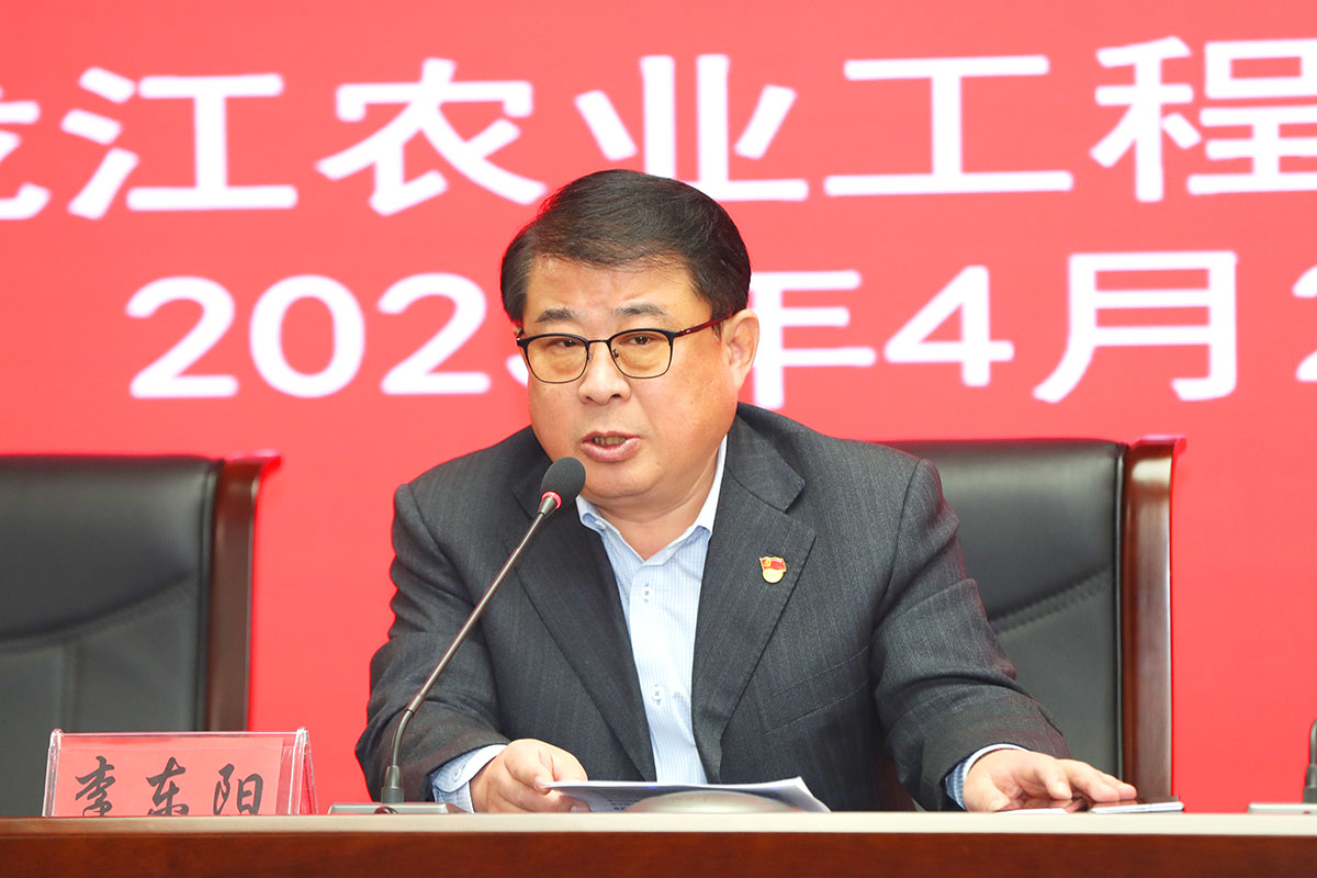 B11I39712.jpg B11I39712.jpg