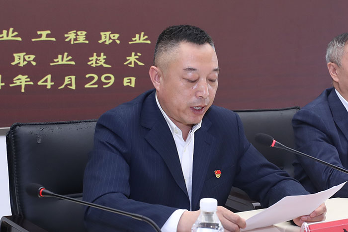 B11I4595.jpg B11I4595.jpg