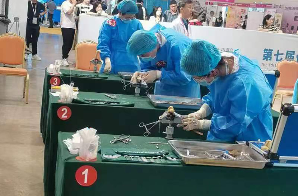 骨科专赛现场操作照片.jpg 骨科专赛现场操作照片.jpg