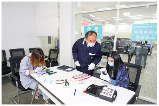 æé¢é¡ºå©å®æé¦æ¹å­¦çè¿æ&nbsp;¡å¤è¯¾å·¥ä½