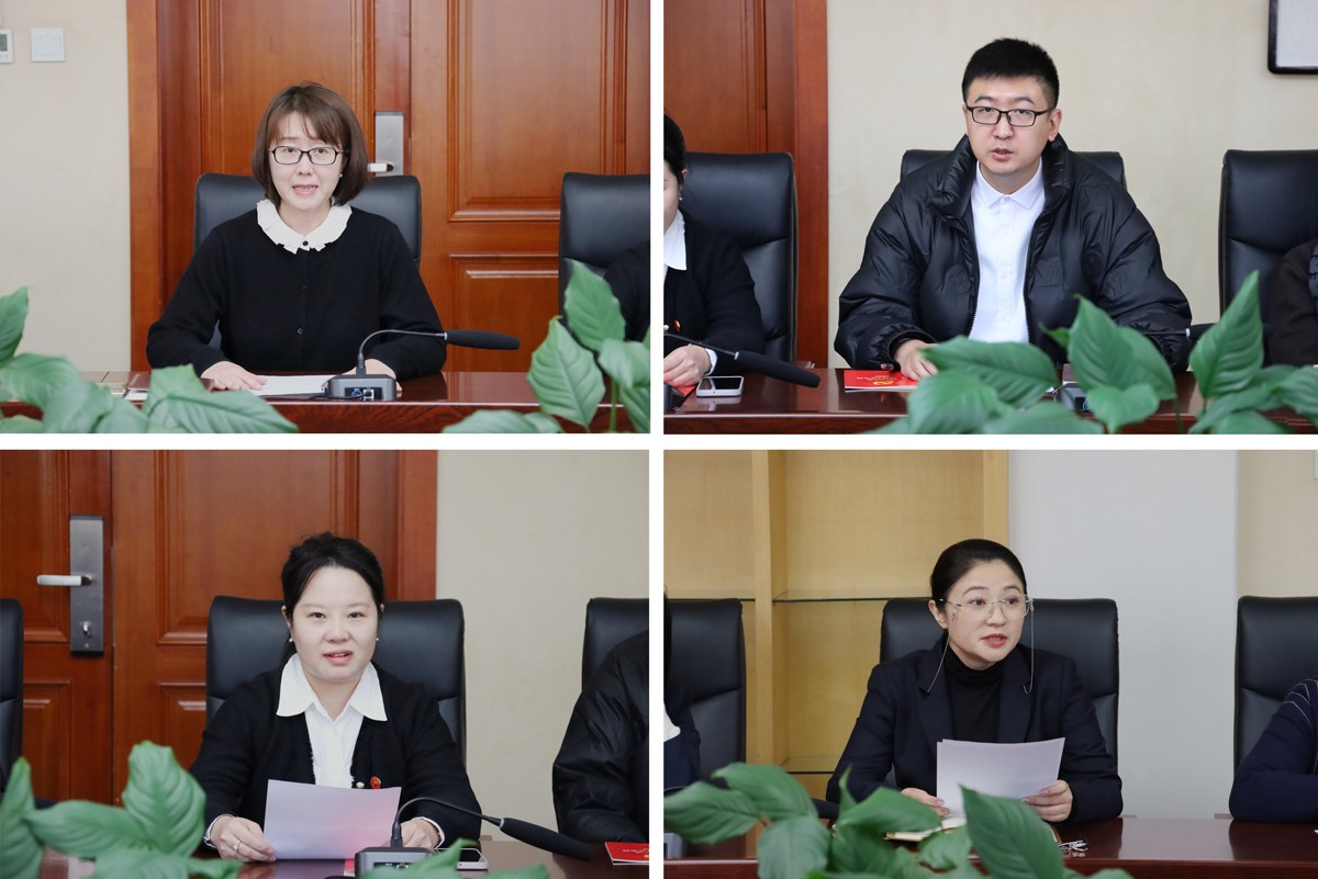 党外知识分子黄晓峰进行交流发言.JPG 党外知识分子黄晓峰进行交流发言.JPG