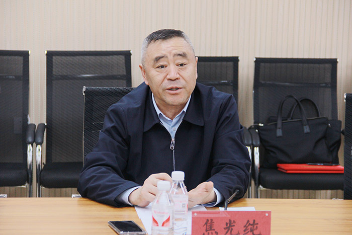 焦光纯.JPG 焦光纯.JPG