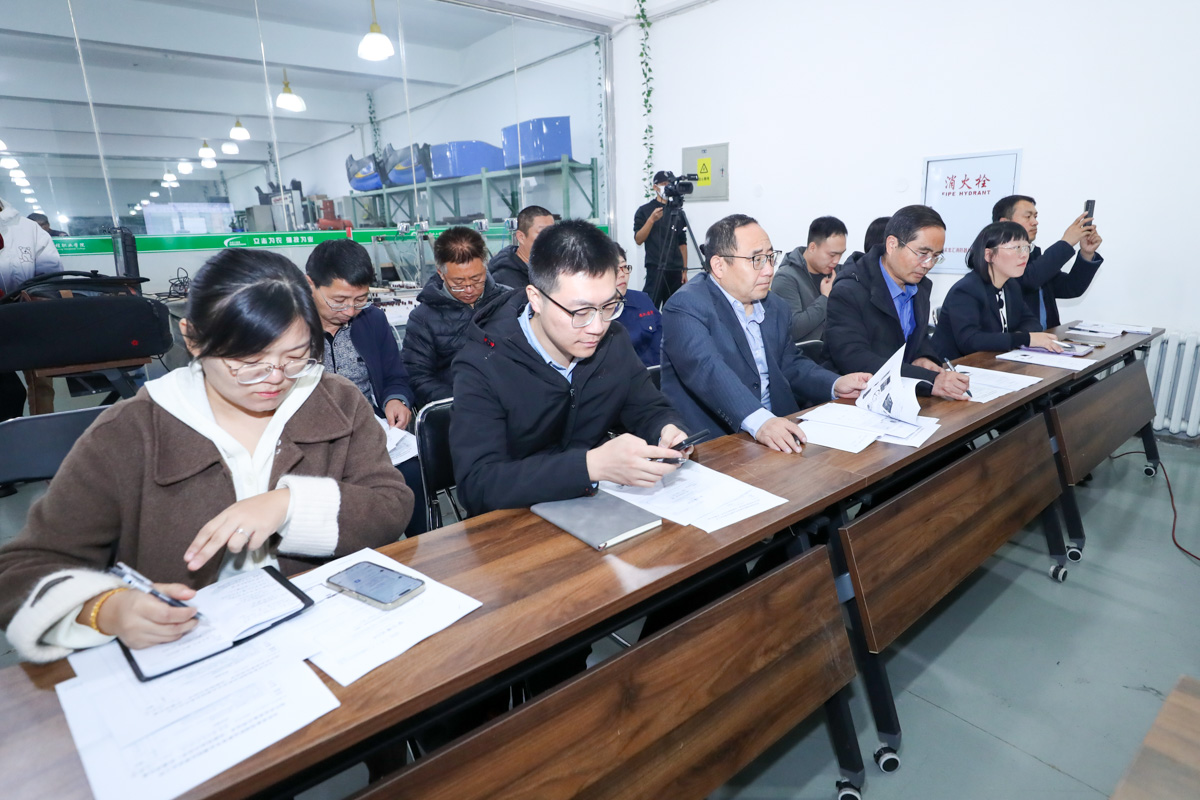 B11I1722.jpg B11I1722.jpg