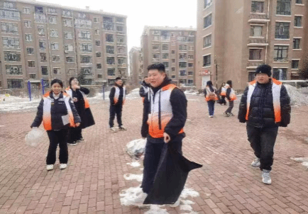 我院组织开展“弘扬雷锋精神 绽放青春风采”系列志愿活动 新闻(1)339.png