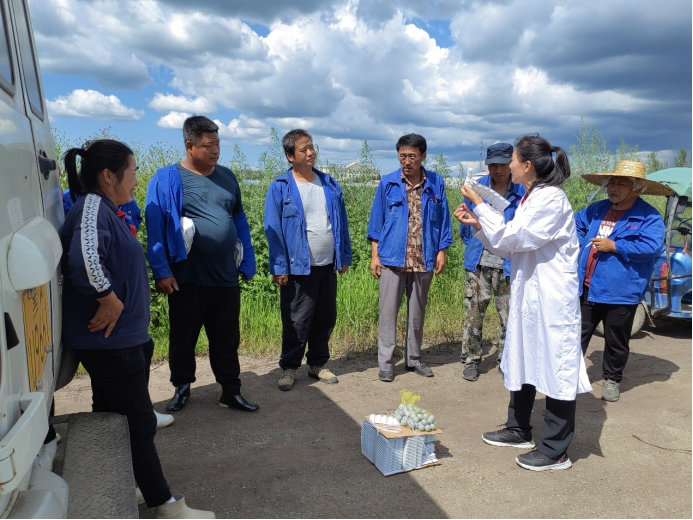 8月29日科技特派员胡志凤老师新闻468.png 8月29日科技特派员胡志凤老师新闻468.png