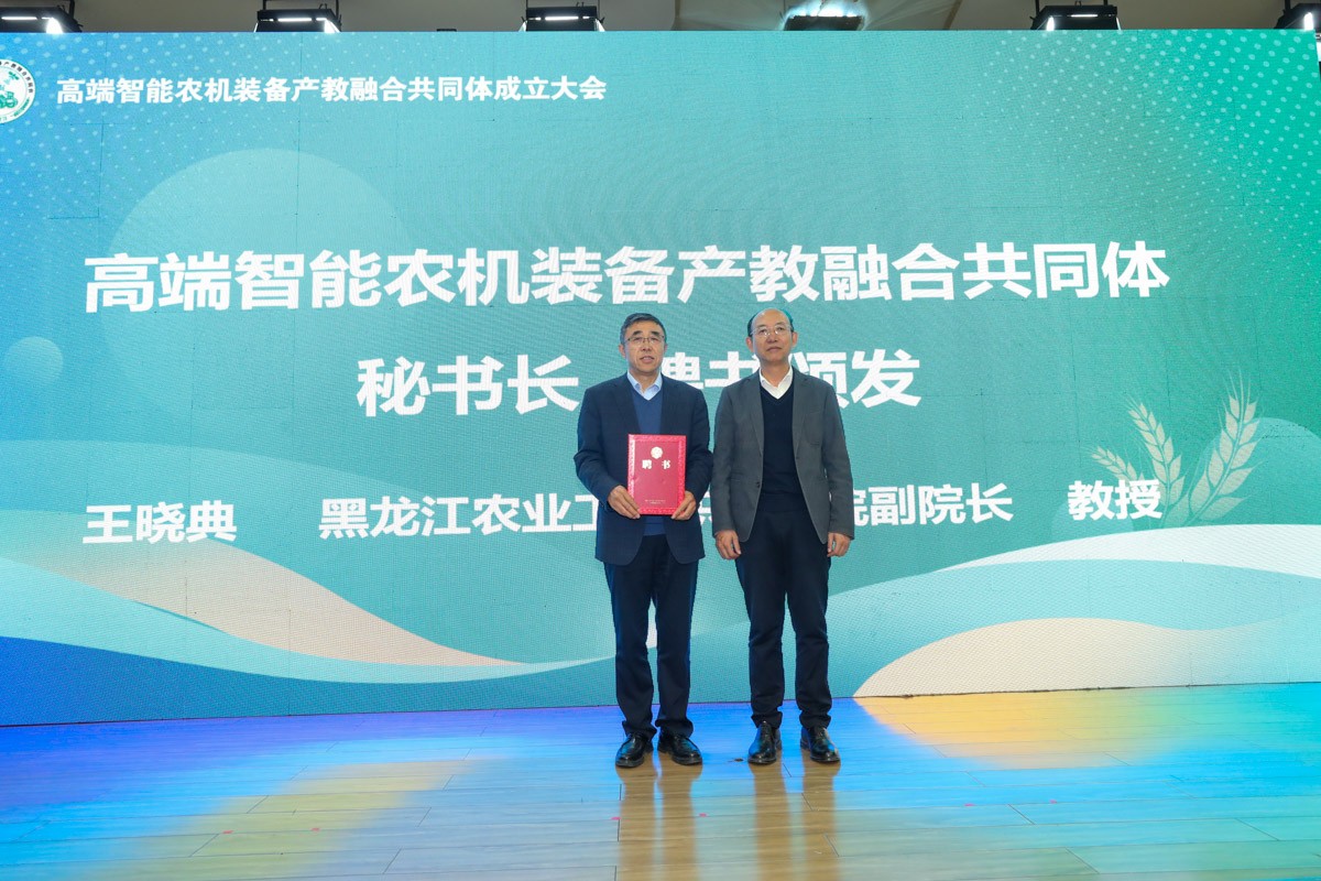 B11I1490.jpg B11I1490.jpg