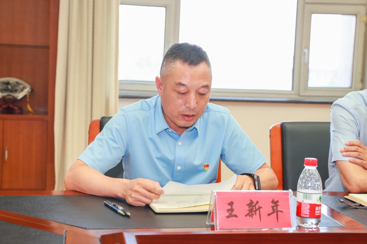 B11I0137.jpg B11I0137.jpg