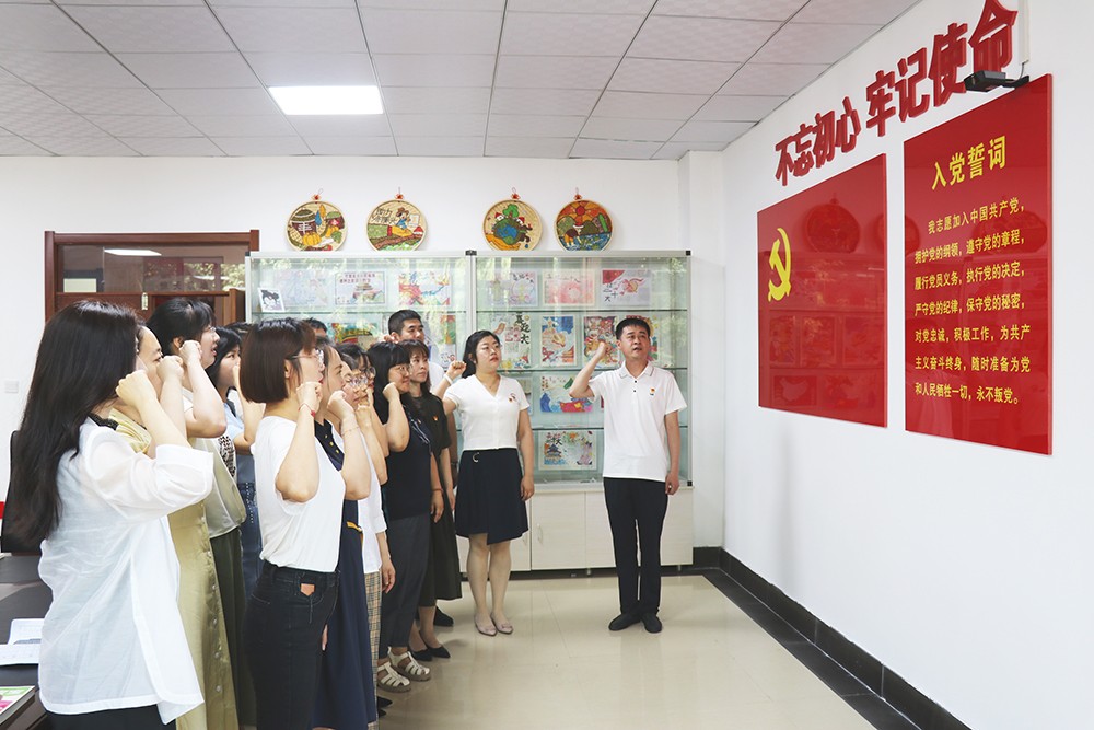 IMG_9569.jpg IMG_9569.jpg