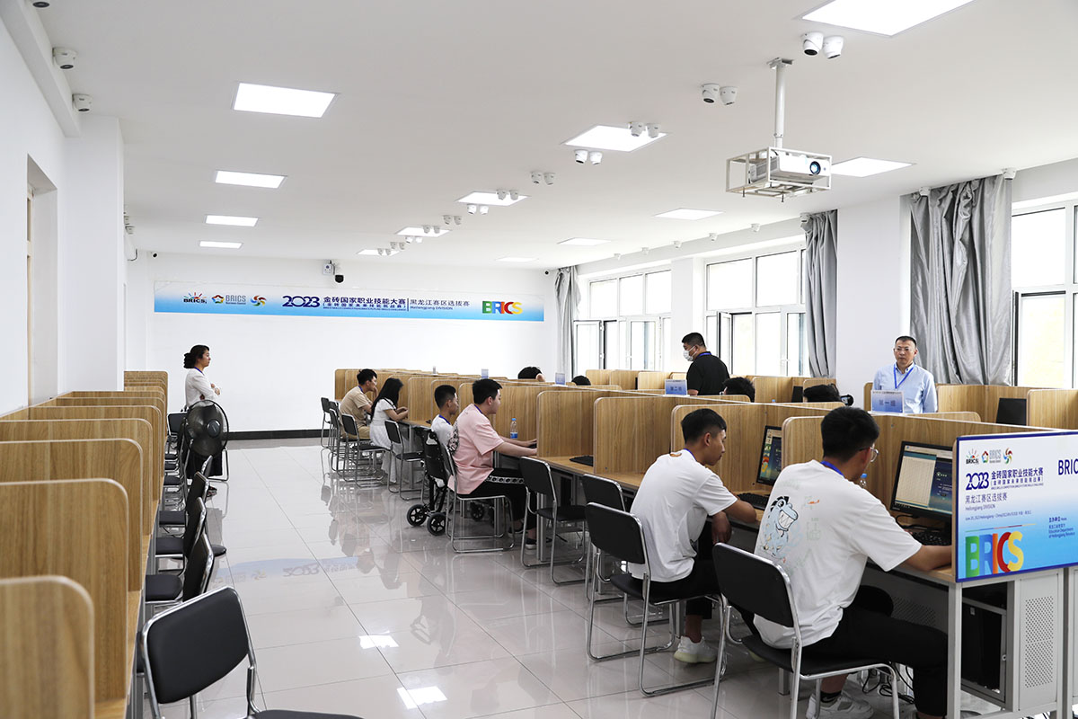 _01I2224.JPG _01I2224.JPG