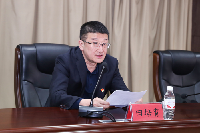 B11I2102.jpg B11I2102.jpg