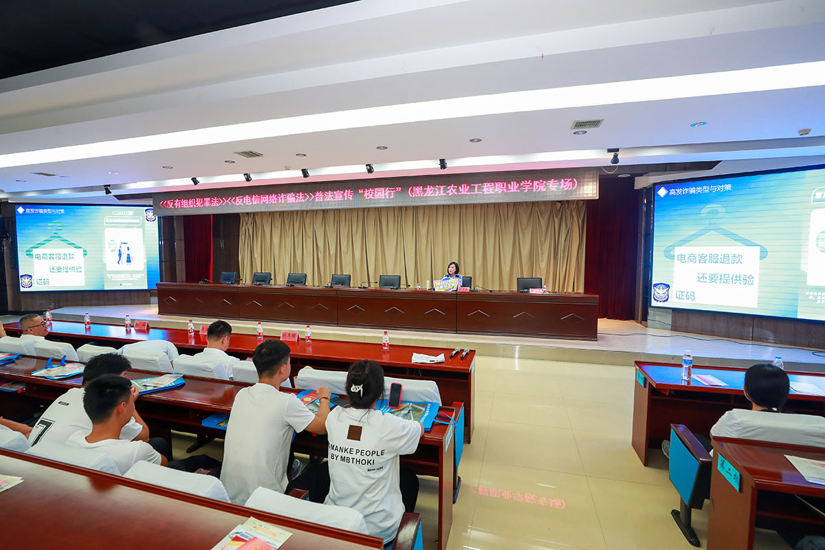 B11I6012.jpg B11I6012.jpg