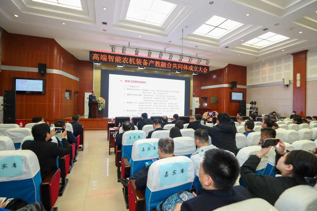 B11I1569.jpg B11I1569.jpg