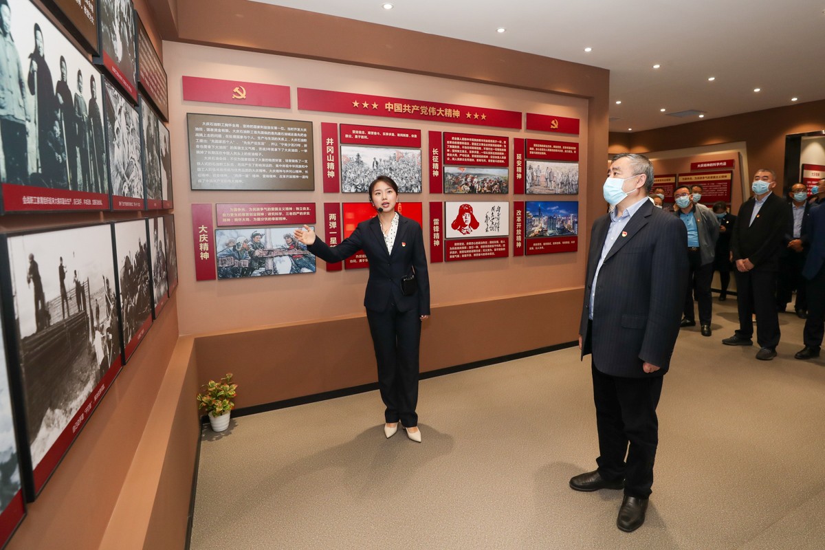 B11I7042.jpg B11I7042.jpg